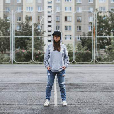 Cum purtam hanoracele oversize in sezonul rece