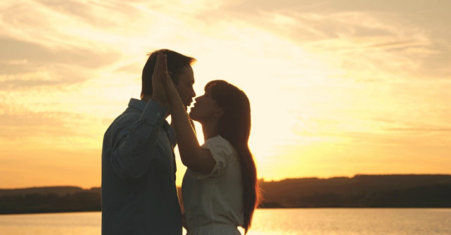 4 zodii pe care iubirea le transforma total: Sunt de nerecunoscut cand se indragostesc!