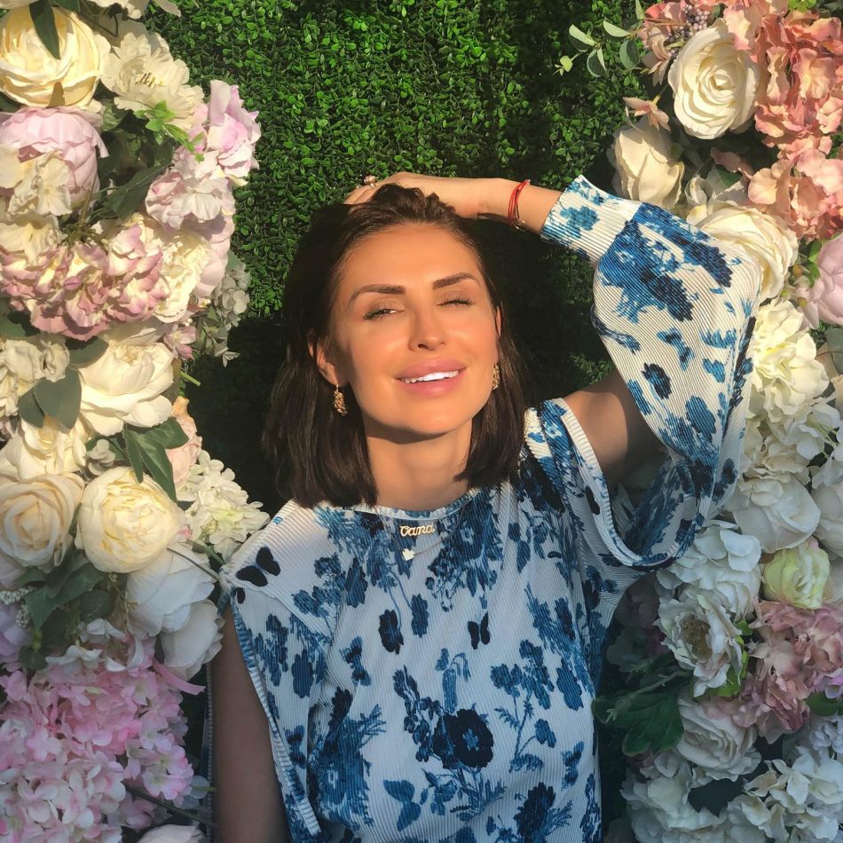 Roxana Blagu, suferința nesfârșită a unei mame respinse. Fiica sa, Oana, nu vrea să audă de ea: Nu pot să forțez inima ei...