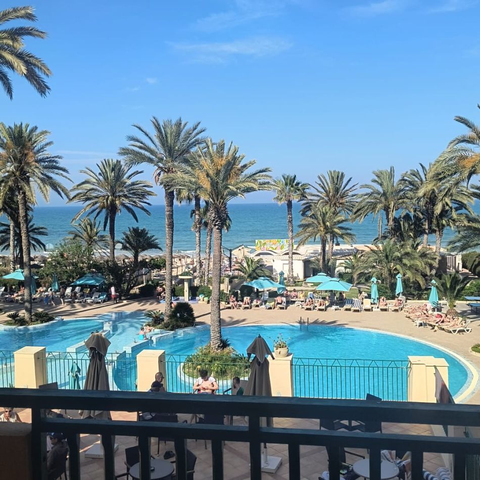 Ce nu îți spune nimeni despre vacanța în Tunisia. Cum m-a cucerit prin oamenii, culorile și atmosfera ei autentică