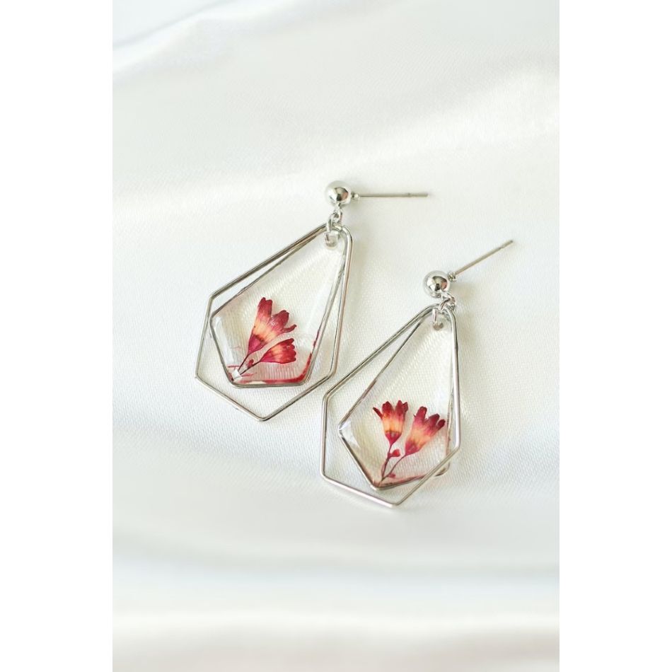 Cerceii: accesoriul universal al ținutelor  (20 de perechi pentru vara 2023)