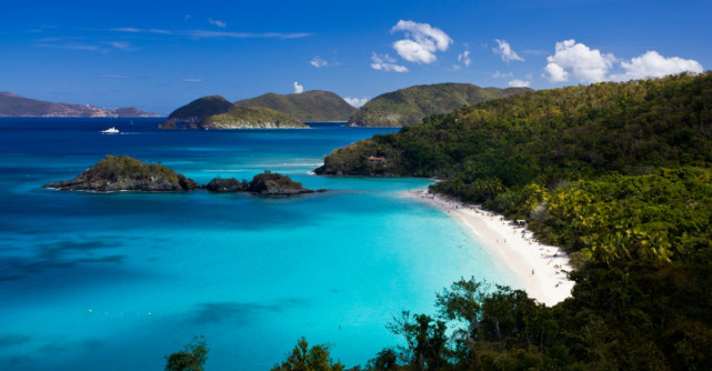 Orice persoana care viziteaza aceste insule in 2017 va primi 300 de dolari