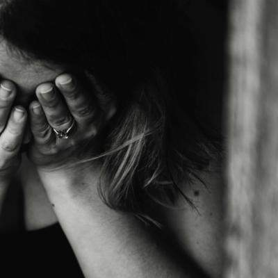 8 Moduri prin care depresia iti schimba viata de zi cu zi