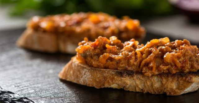 Reteta taraneasca. Cum faci cea mai delicioasa zacusca de vinete