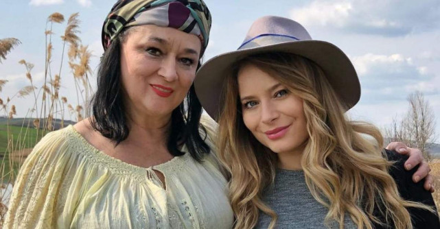 Mama Laurei Cosoi a murit după ce cancerul a recidivat! Ce spun apropiații despre Ligia Cosoi: A fost șocant...