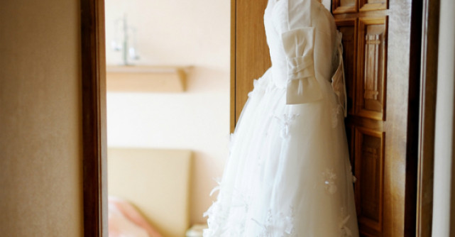 Rochii scurte de mireasa pentru o vara calduroasa