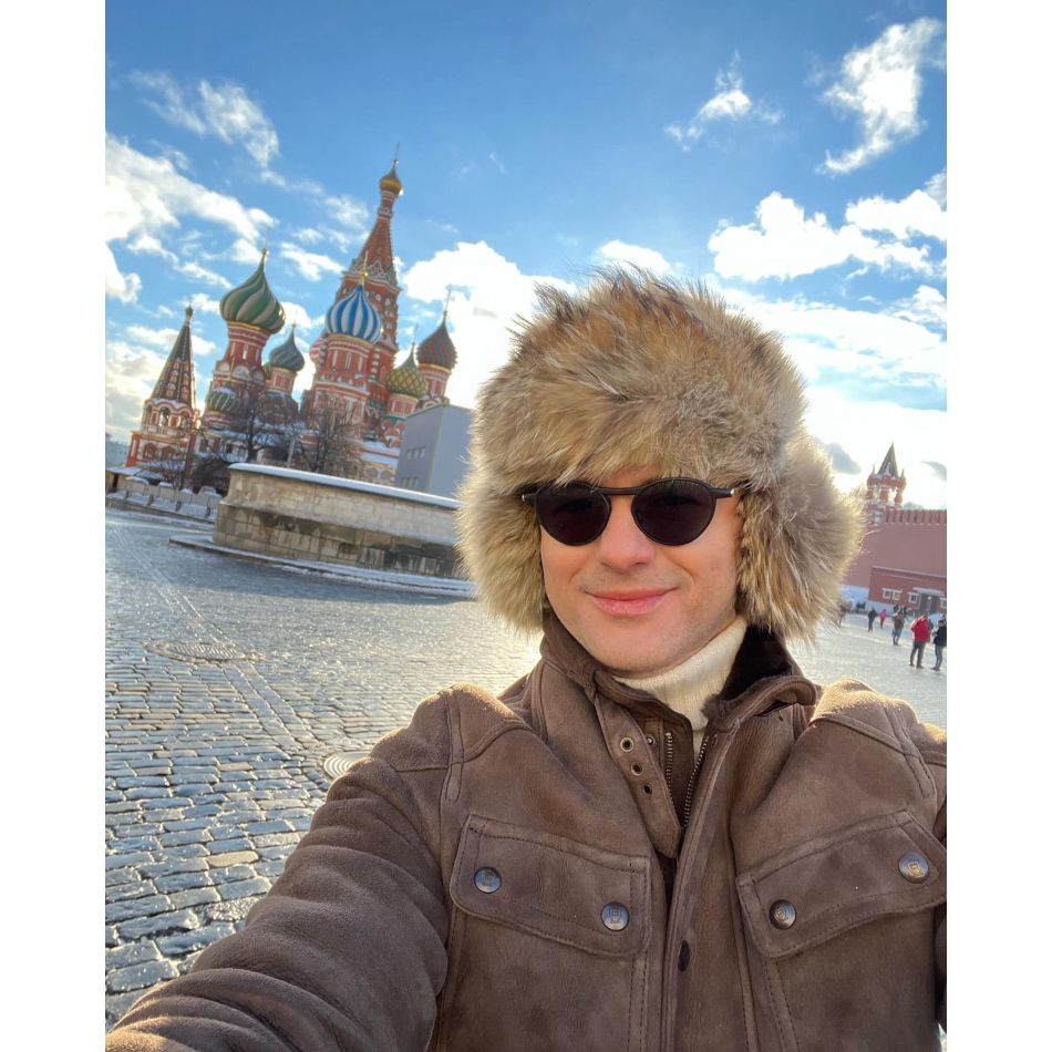 Adrian Sînă a plecat din nou de acasă! Mesajul artistului: Într-un moment îmi fac bagajul și...