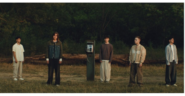 Noua ta trupă preferată - Blind Date - lansează prima lor piesă - 911