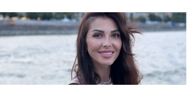 După multe decepții, Ilinca Vandici iubește din nou! Cine este partenerul cu care a plecat în vacanță 