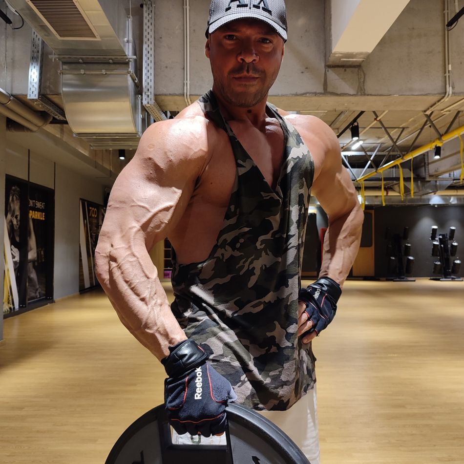  Cornel Păsat dezvăluie detalii picante din relația cu Oana Roman: Cheltuia mult pe haine, vacanțe și restaurante...