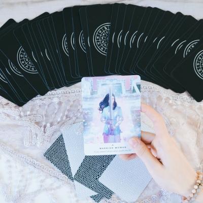 Tarot zilnic: De ce nu poți uita această persoană?