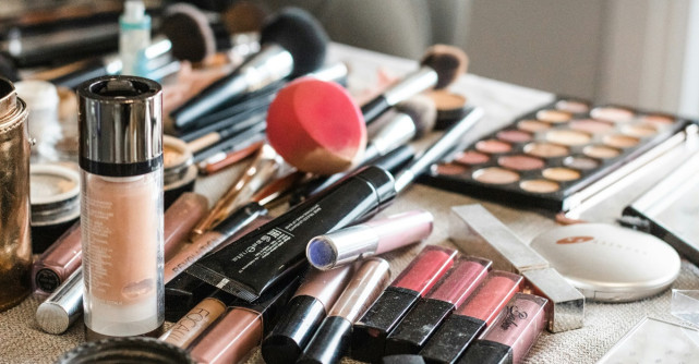 Produse cosmetice ieftine vs. scumpe – ce alegi?