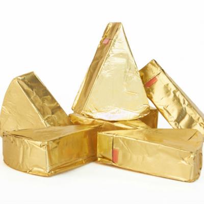 Branza topita, aliment sau otrava? Ce contine, in realitate, micul dejun preferat al romanilor