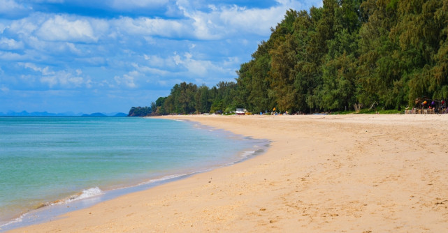 Confruntare tensionată la Insula Iubirii 2025. Andrei Lemnaru față în față cu Teo Costache, noul partener al Ellei