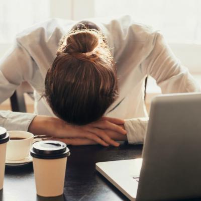 Top 3 alimente care pot creste nivelul de stres