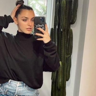 Alexia Eram, fără strop de machiaj pe față! Uite cum arată defapt iubita lui Mario Fresh