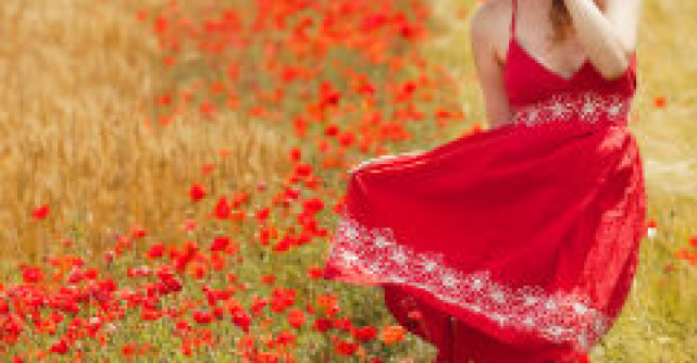 Macul - Floarea Rosie a vindecarii