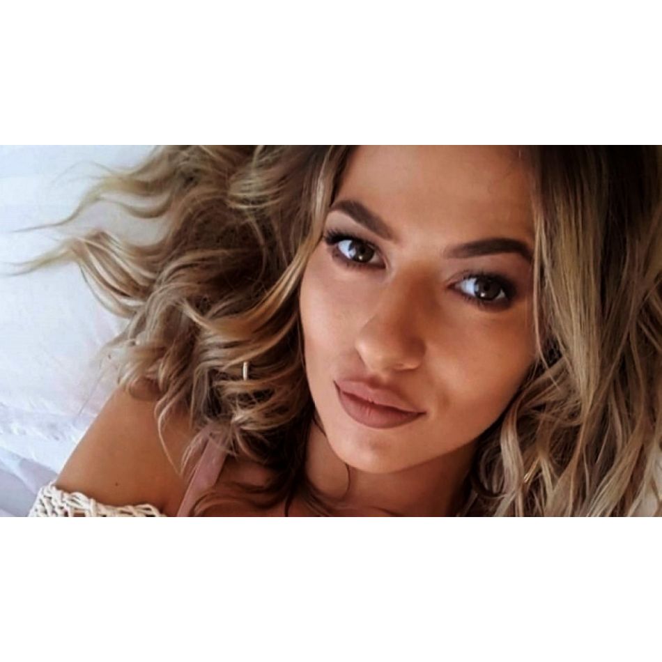 Dragostea nu are vârstă pentru Lidia Buble! Artista și omul de afaceri  Horațiu Nicolau, gesturi tandre la un local de lux