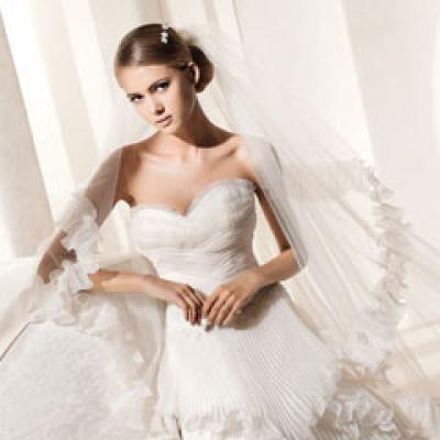 Rochii de mireasa: Colectii futuriste