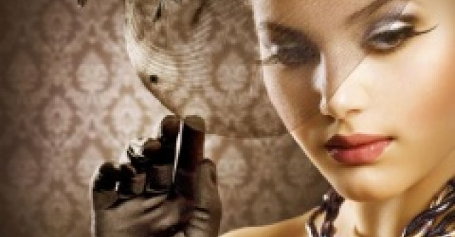 Halloween make-up: transforma-te in Cat Woman