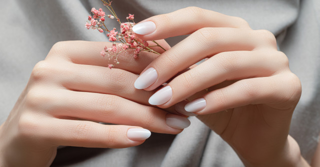 Unghii cu gel. Cele mai frumoase modele de unghii