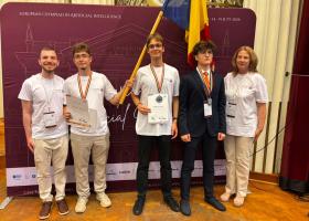 Performanță de excepție pentru elevii români la prima ediție a Olimpiadei Central-Europene de Inteligență Artificială
