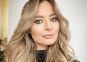 Laura Cosoi, mămică de trei fetițe! Vedeta a născut astăzi, iar fotografia postată i-a emoționat pe internauți