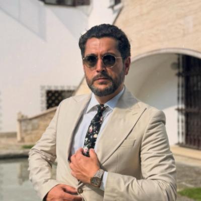 Cezar Ouatu și-a botezat fiica, Serena Maria. Apariție rară alături de partenera sa, Teodora