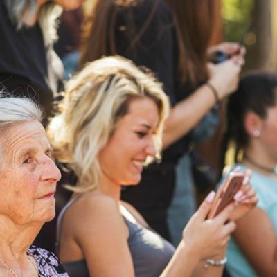 AVON a pus un sat din România pe harta frumuseții