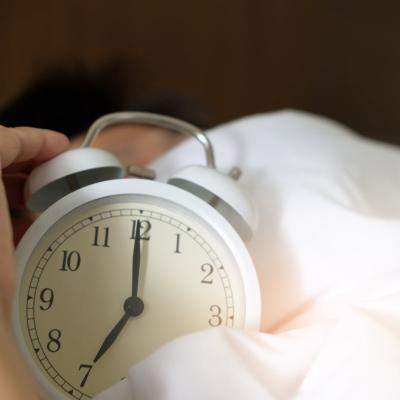 Ce este sleepmaxxing? Noul trend în obiceiurile de somn