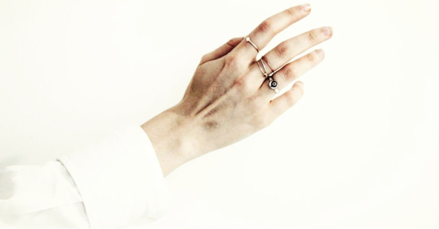 Inele de argint fine și elegante pentru toate vârstele