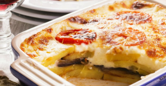 Reteta usoara de musaca de vinete