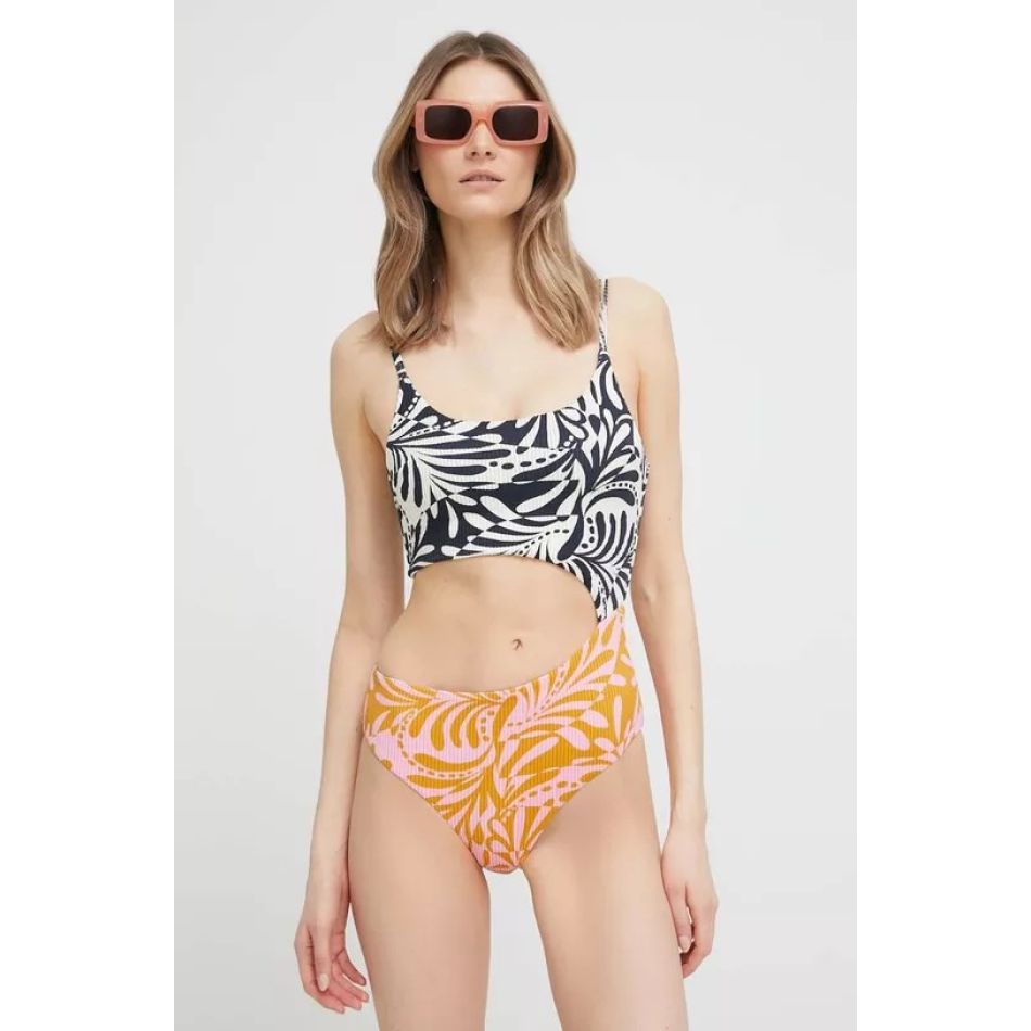 20 de costume de baie întregi care pun în valoare orice siluetă