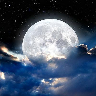 12 Noiembrie: Luna Plina in Taur ne va ajuta sa ne dezlegam de trecut si sa ne implinim toate dorintele