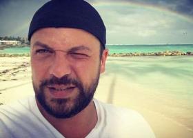 Augustin Viziru trăiește o altă viață de când s-a născut fetița lui, Maria. Uite ce bine îi stă actorului în rolul de tătic!