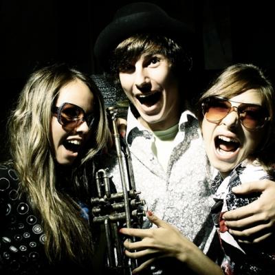 Dragostea se face si in trei?