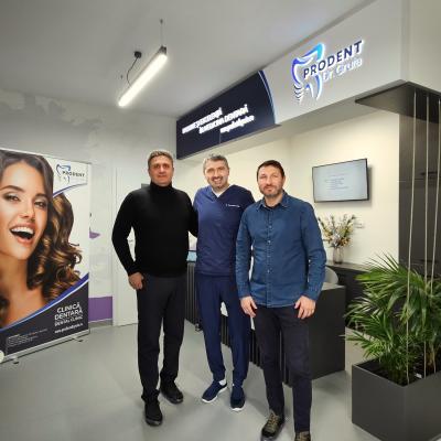 Clinicile Stomatologice PRODENT Dr. Gruia,  partener oficial al Federației Române de Tenis