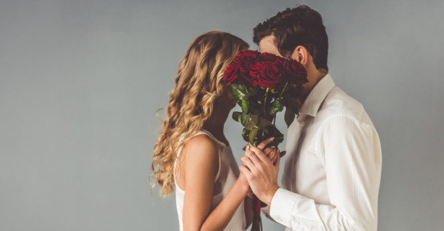 Top 3 cele mai loiale zodii care slujesc iubirea dincolo de cele mai grele încercări ale vieții 