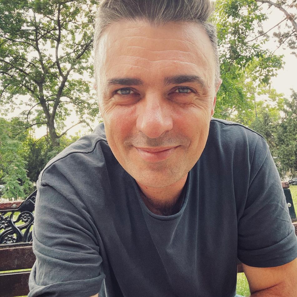 Cornel Ilie nu le-a spus copiilor săi că a divorțat de mama lor: o să fie mai ușor de înțeles pentru ei...