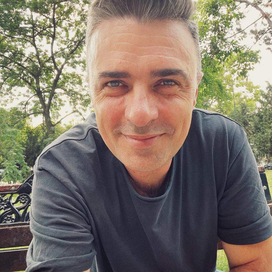 Cornel Ilie nu le-a spus copiilor săi că a divorțat de mama lor: o să fie mai ușor de înțeles pentru ei...