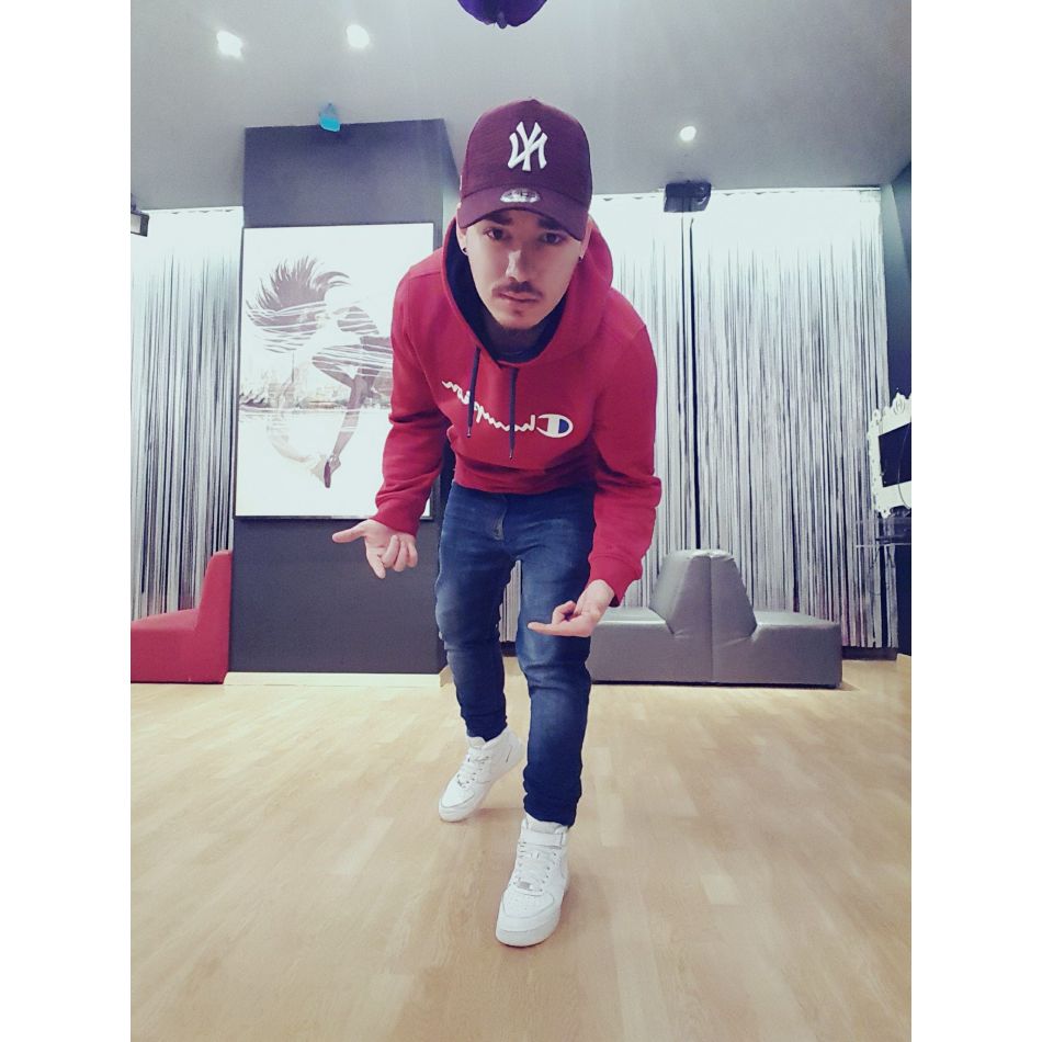 Îl mai știi pe Adrian Țuțu, primul câștigător Românii au talent? Cu ce se ocupă în prezent?