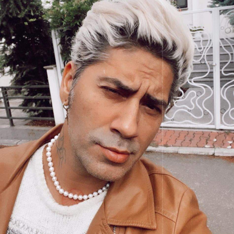 Connect-r și Smiley s-au îndrăgostit de aceeași femeie, iar ea, într-un final, l-a ales pe Marius Moga!Dezvăluirile artistului