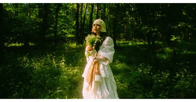  Irina Rimes, surpriză de zile mari din partea DJ-ului &ME (Keinemusik)