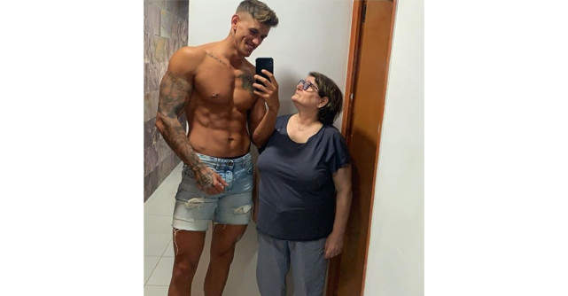 Prima iubire nu se uită niciodată! Alex Delea a suferit enorm din dragoste: ”Nu am avut relații foarte lungi”