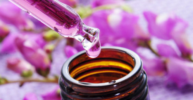 8 Uleiuri-TRATAMENT cu arome care VINDECA