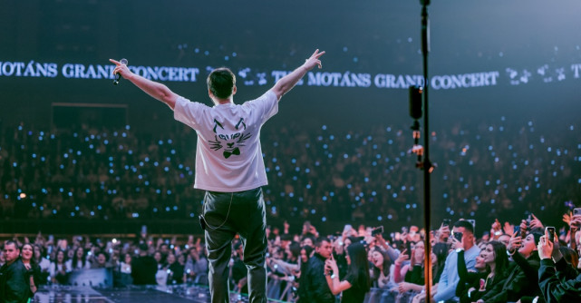 THE MOTANS LANSEAZĂ VERSUS (LIVE), O REÎNTÂLNIRE CU UNA DINTRE CELE MAI PERSONALE PIESE DIN REPERTORIU