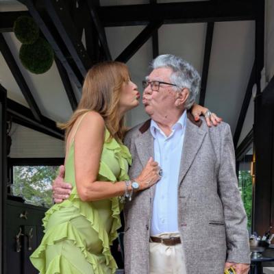 Anca Țurcașiu și-a emoționat fanii cu imaginile alături de tatăl său de 89 de ani. Gestul lor a cucerit internetul