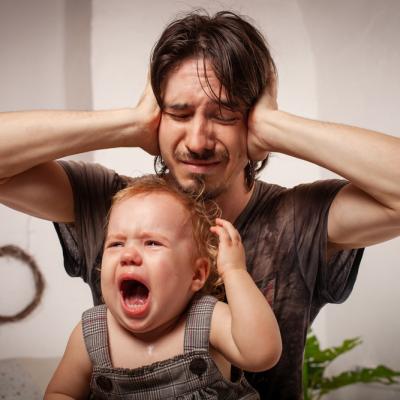 Bărbații vor copii așa cum copiii vor căței. La final, tot femeile au grijă și de copii și de bărbați și de căței