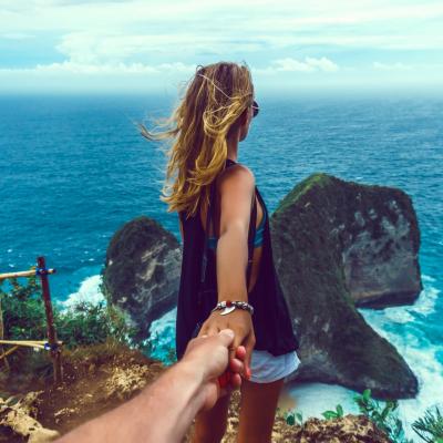 Acceptă-ți emoțiile înainte de a i le comunica partenerului