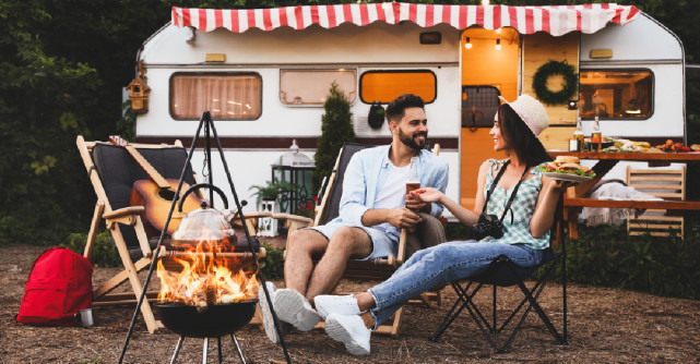 Idei de Hobby-uri de practicat în cuplu și beneficiile pe care le pot aduce acestea relației voastre